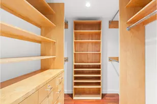 400 E 54th St, New York City, NY 10022 - Photo 10