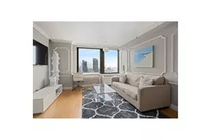 100 W 39th St, New York, NY 10018 - Photo 1