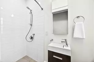 40 E 83rd St, New York, NY 10028 - Photo 14