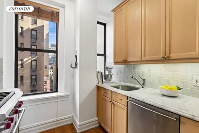 500 W End Avenue #6E, New York City, NY 10024 - Photo 4