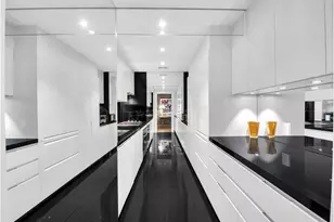 45 E 80th St, New York City, NY 10075 - Photo 4