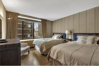 45 E 80th Street #6B, New York City, NY 10075 - Photo 8