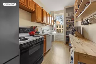 909 Union St, New York City, NY 11215 - Photo 22