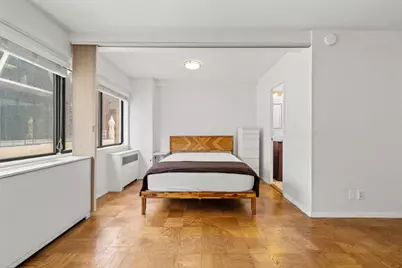 310 W 56th Street #10E, New York City, NY 10019 - Photo 10