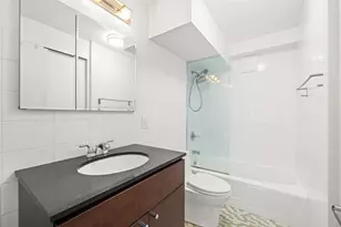 310 W 56th St, New York City, NY 10019 - Photo 12