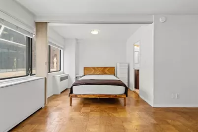 310 W 56th Street #10E, New York City, NY 10019 - Photo 10