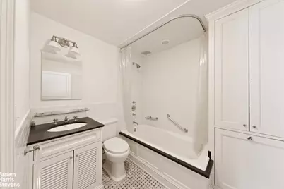 115 E 67th Street #8B, New York City, NY 10065 - Photo 8