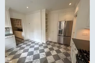 115 E 67th Street #8B, New York City, NY 10065 - Photo 12