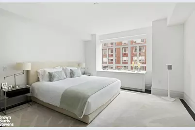 21 E 61st Street #4C, New York City, NY 10065 - Photo 4