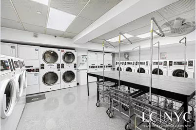 300 E 71st Street #4F, New York, NY 10021 - Photo 12