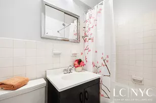 300 E 71st St, New York City, NY 10021 - Photo 6