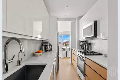 45 E End Avenue #10B, New York City, NY 10028 - Photo 12