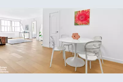 520 E 72nd Street #8U, New York City, NY 10021 - Photo 4