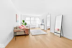 520 E 72nd St, New York, NY 10021 - Photo 2