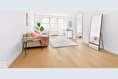 520 E 72nd Street #8U, New York City, NY 10021 - Photo 2
