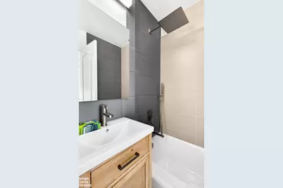 520 E 72nd Street #8U, New York City, NY 10021 - Photo 8