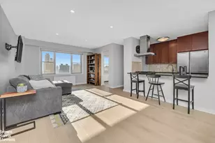 137 E 36th St, New York City, NY 10016 - Photo 1