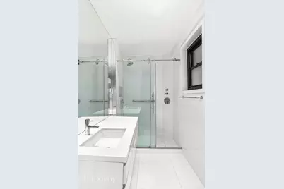 58 W 58th Street #19A, New York City, NY 10019 - Photo 12