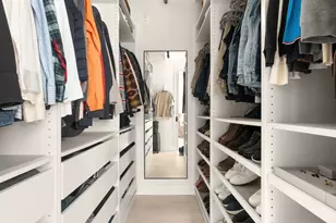 521 W 47th St, New York City, NY 10036 - Photo 14