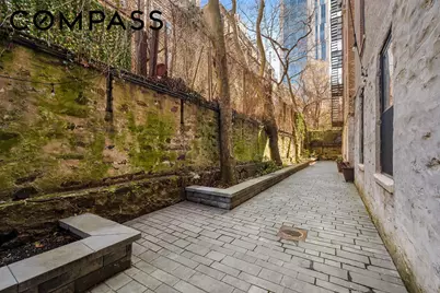 305 E 88th Street #3E, New York City, NY 10128 - Photo 6