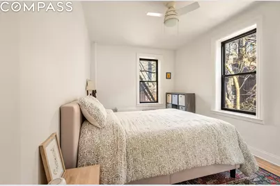 305 E 88th Street #3E, New York, NY 10128 - Photo 2