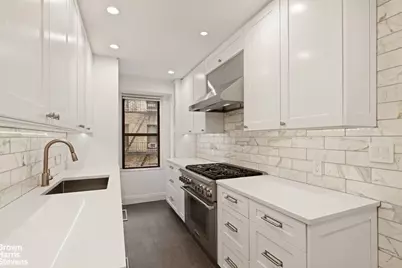 221 W 82nd Street #12G, New York City, NY 10024 - Photo 4