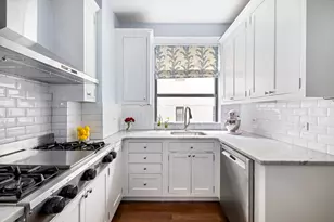 114 E 84th St, New York City, NY 10028 - Photo 4