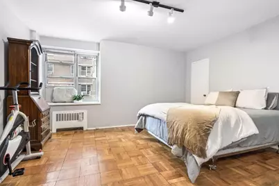 475 Fdr Drive #L304, New York, NY 10002 - Photo 12