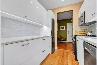 221 E 18th Street #2-K, New York City, NY 11226 - Photo 4