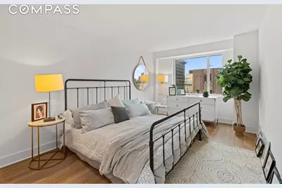 400 E 54th Street #22D, New York City, NY 10022 - Photo 10