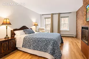 449 1/2 Hudson St, New York City, NY 10014 - Photo 12