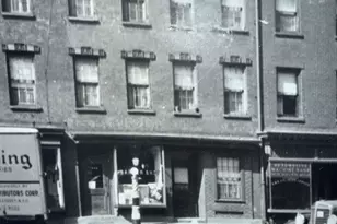 449 1/2 Hudson St, New York City, NY 10014 - Photo 16