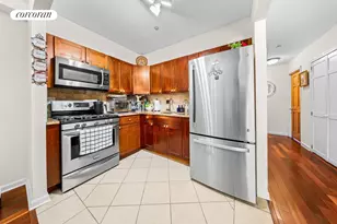 35-30 10th St, New York City, NY 11106 - Photo 2