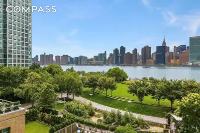 46-30 Center Boulevard #707, New York City, NY 11109 - Photo 6