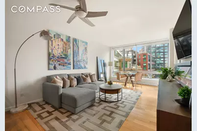 46-30 Center Boulevard #707, New York City, NY 11109 - Photo 2