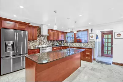 916 Putnam Avenue, New York City, NY 11221 - Photo 8