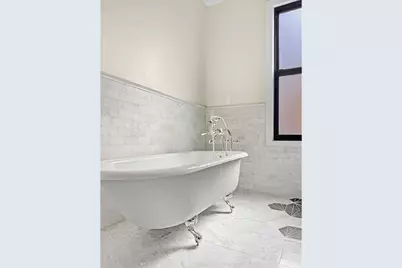 916 Putnam Avenue, New York City, NY 11221 - Photo 18