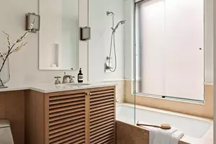 15 Union Square W, New York, NY 10003 - Photo 20