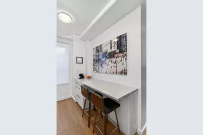 146 E 49th Street #9B, New York City, NY 10017 - Photo 8