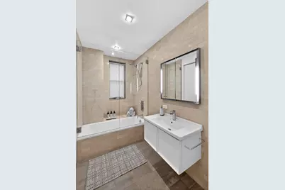 146 E 49th Street #9B, New York City, NY 10017 - Photo 12