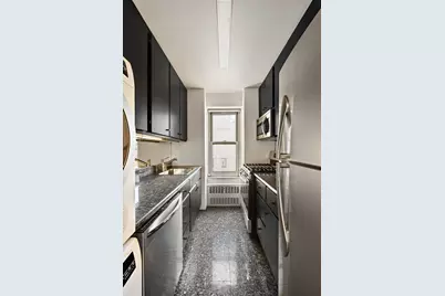 2 5th Avenue #17C, New York, NY 10011 - Photo 2