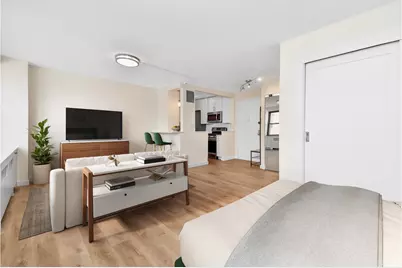345 E 81st Street #20H, New York City, NY 10028 - Photo 2