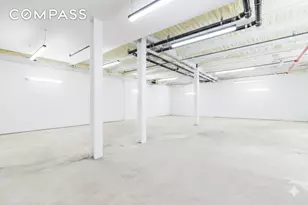 196 Stanhope St, New York City, NY 11237 - Photo 8