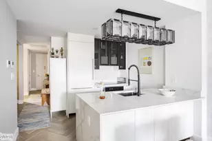 101 E 2nd St, New York City, NY 10009 - Photo 4