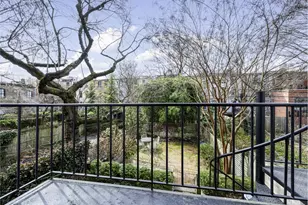 430 Pacific St, New York City, NY 11217 - Photo 10