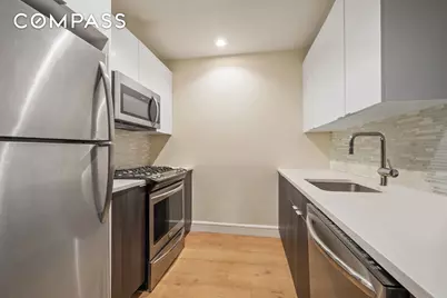 25-19 43rd Avenue #508, New York City, NY 11101 - Photo 4