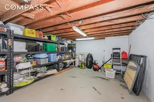 503 Falcon Ave, New York City, NY 10306 - Photo 22