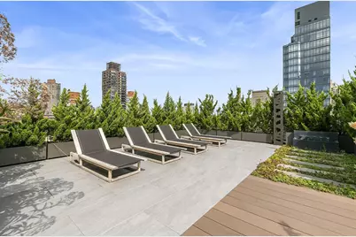 315 E 72nd Street #8-D, New York, NY 10021 - Photo 16