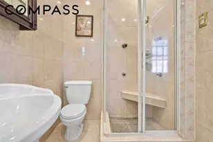 5401 Clarendon Rd, New York City, NY 11203 - Photo 22