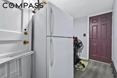 5401 Clarendon Road, New York City, NY 11203 - Photo 36